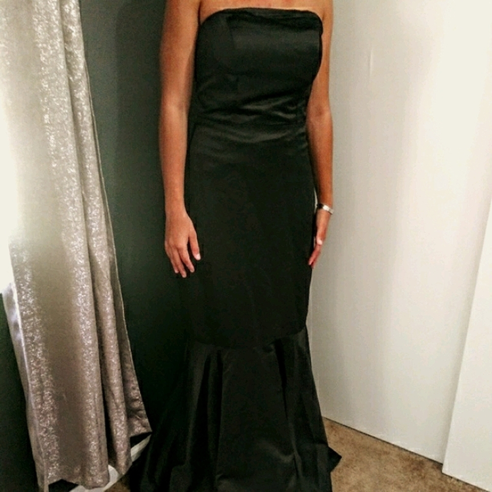 BNWT Black Mermaid Gown
